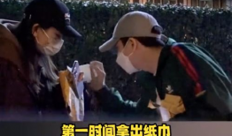 911红领巾吃瓜爆料僵尸装,僵尸装背后的吃瓜爆料风云