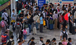 昆明火车站短视频,穿越时空的美丽瞬间