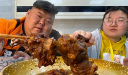 爆料网红黑历史吃瓜鸭,吃瓜鸭带你一探究竟